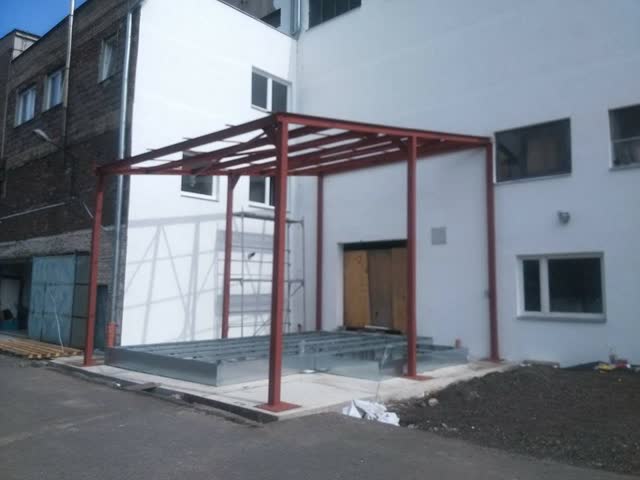 Přístřešek – realizace 13