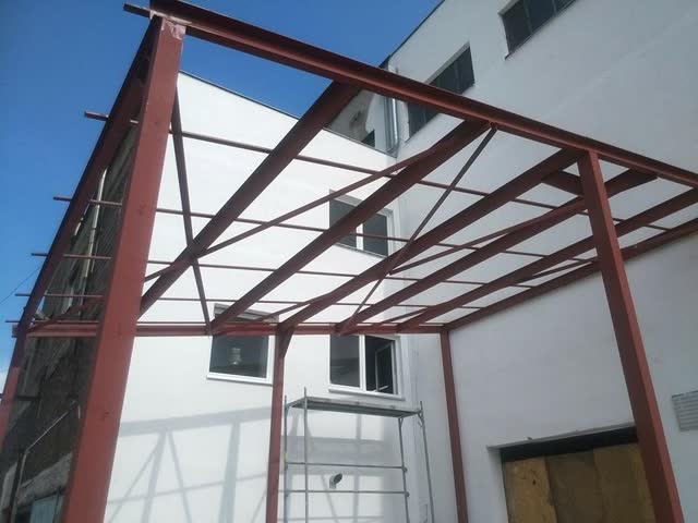 Přístřešek – realizace 15