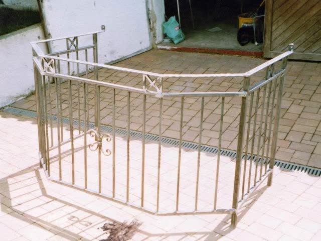 Zábradlí – realizace 35